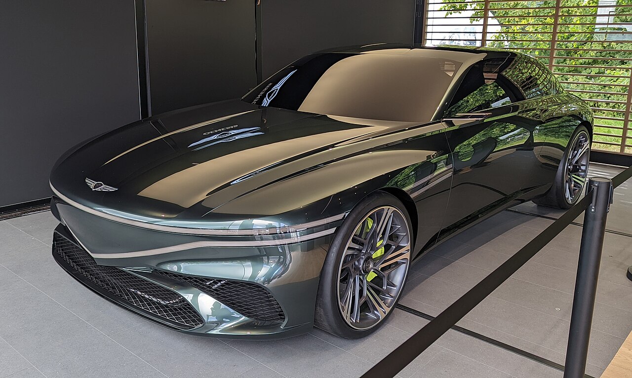 Спортивное купе Genesis Magma Concept