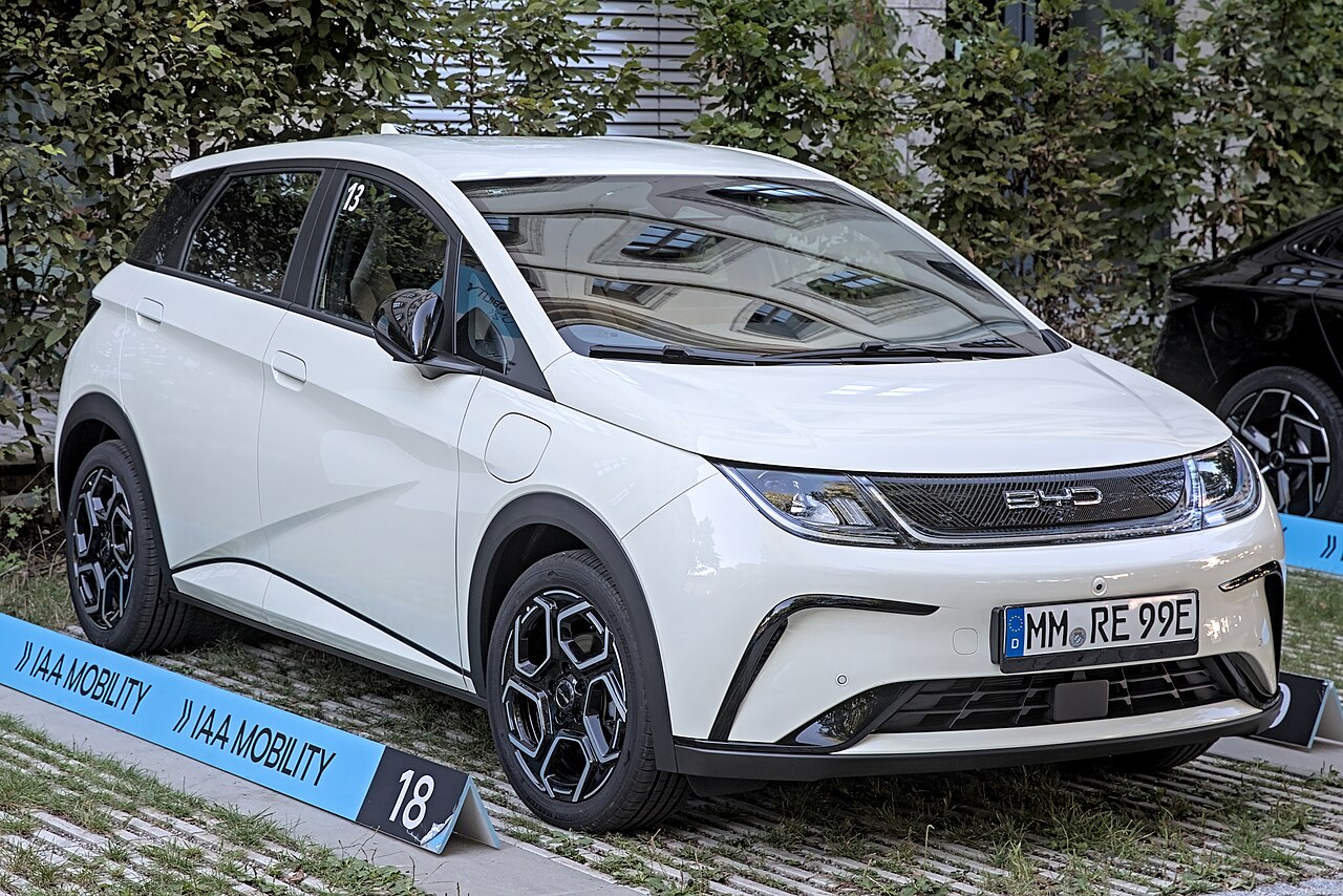 Китайский BYD близок к тому, чтобы превзойти Ford по продажам в Европе